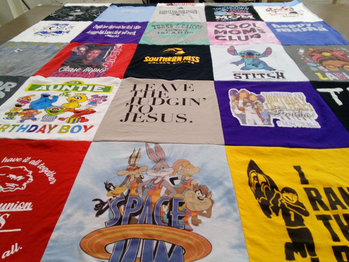 T-shirt quilt from southern mississippi university by Cristiana from MS