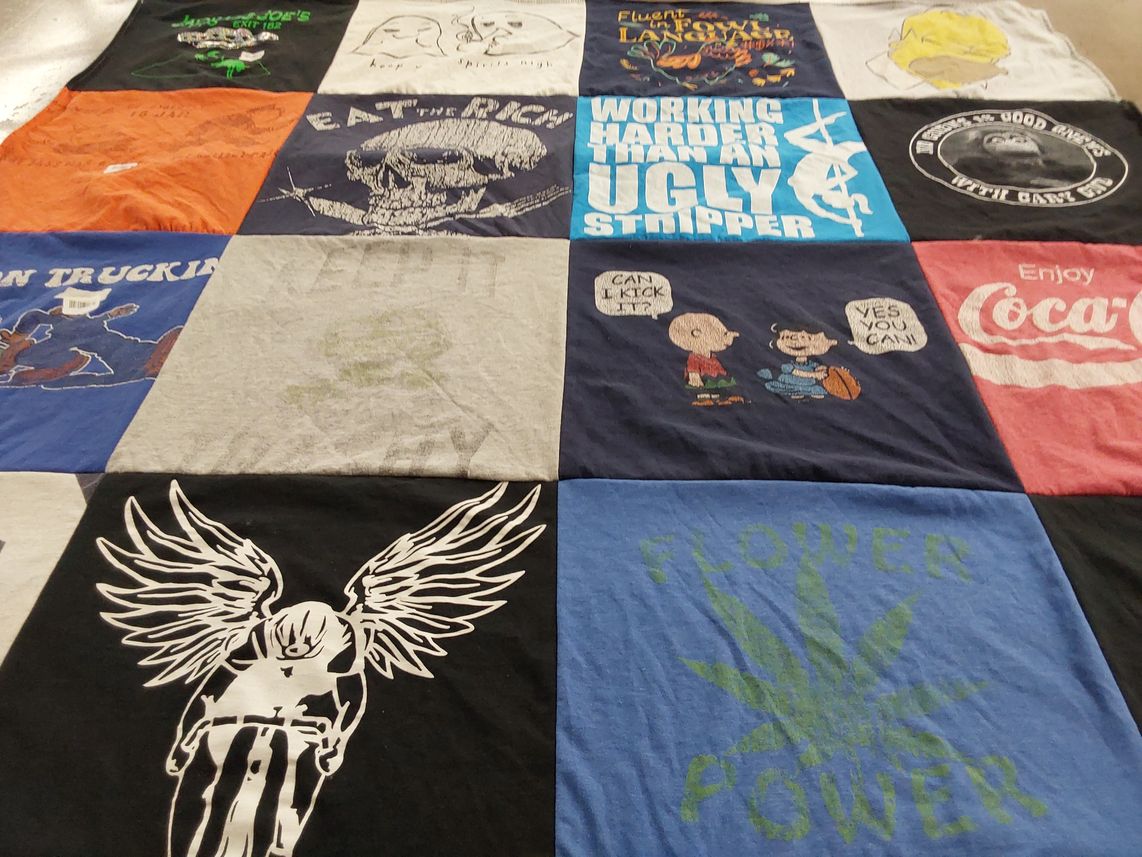 T-shirt quilt with art, graphic design themes by Chris from CA