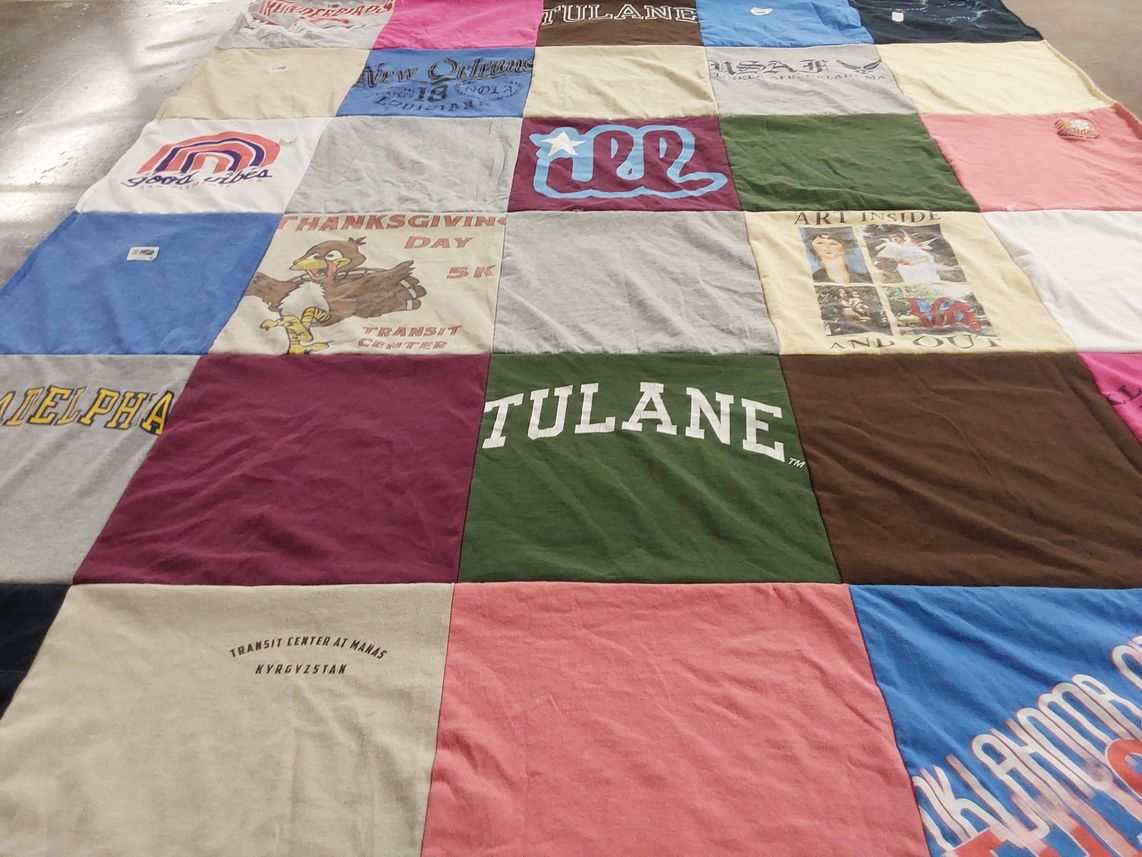 T-shirt quilt from tulane university by Andi from PA