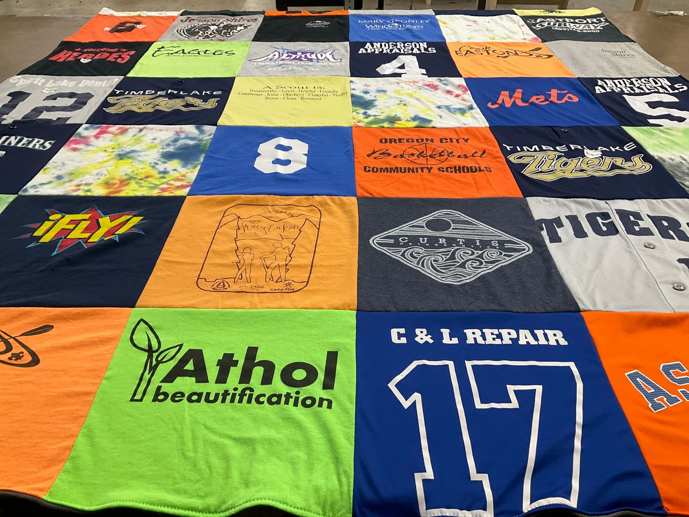 T-shirt quilt featuring timberlake tigers by amy from ID