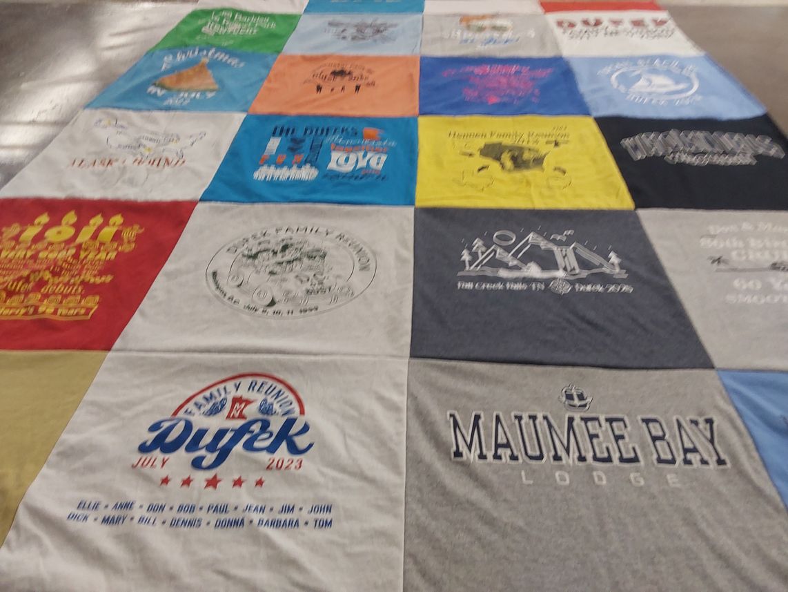 T-shirt quilt with family gatherings, reunions themes by Connie from OH
