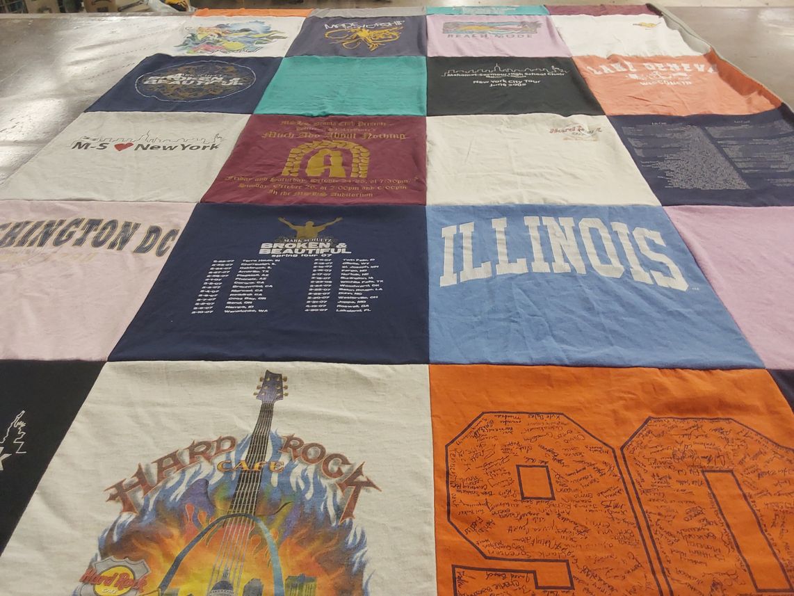 T-shirt quilt from illinois university by Julie from IL