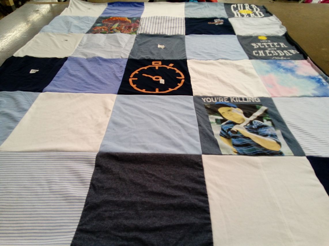 T-shirt quilt by Carli from WI