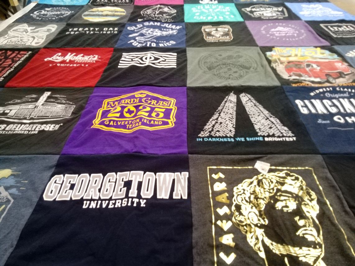 T-shirt quilt from georgetown university by Carlos from TX