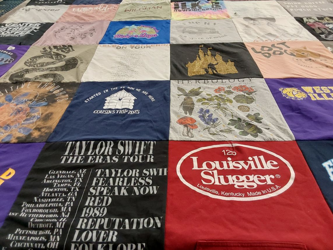 T-shirt quilt from western illinois university by Melissa from IL
