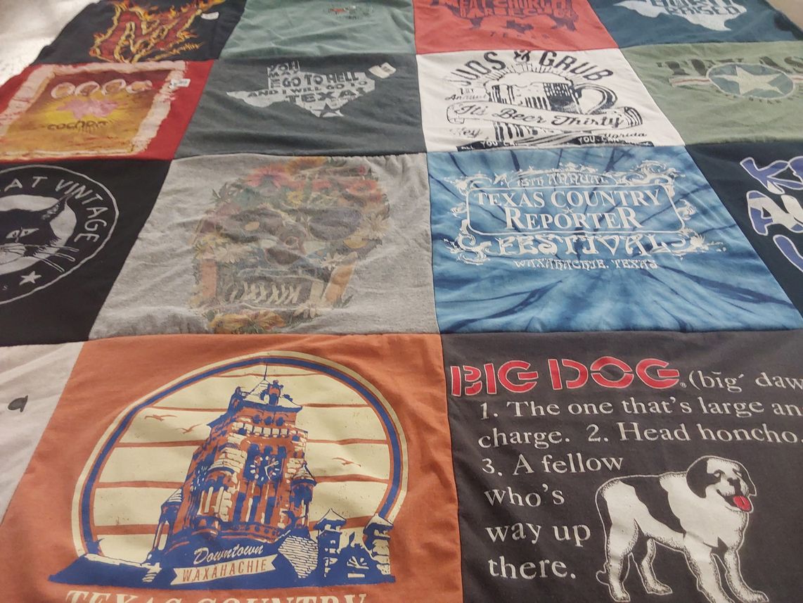T-shirt quilt with country music, local events themes by Lee Ann from TX