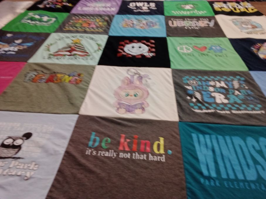 T-shirt quilt from windsor park elementary school by Annelise from TX