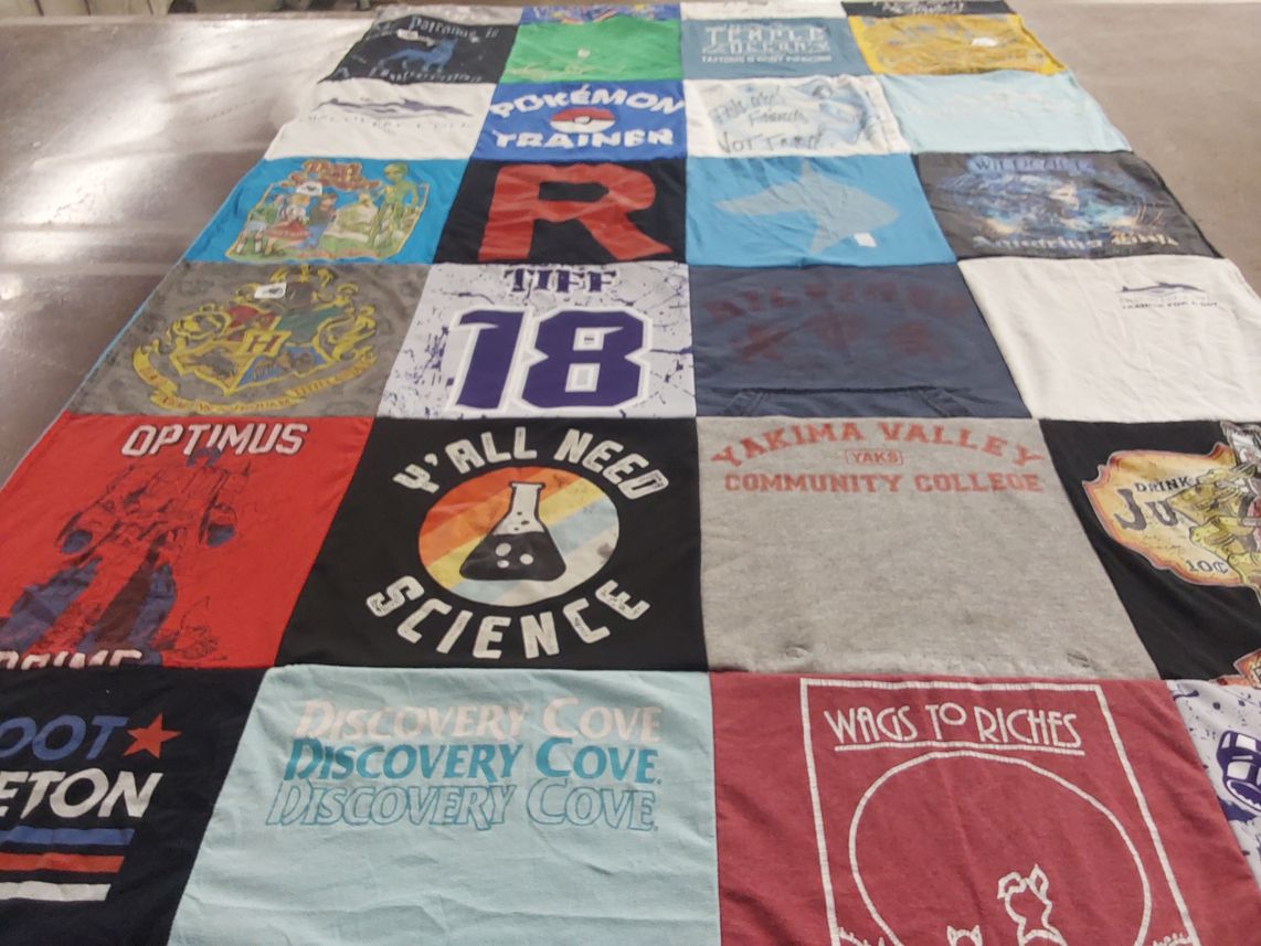 T-shirt quilt from yakima valley community college by Tiffany from MT