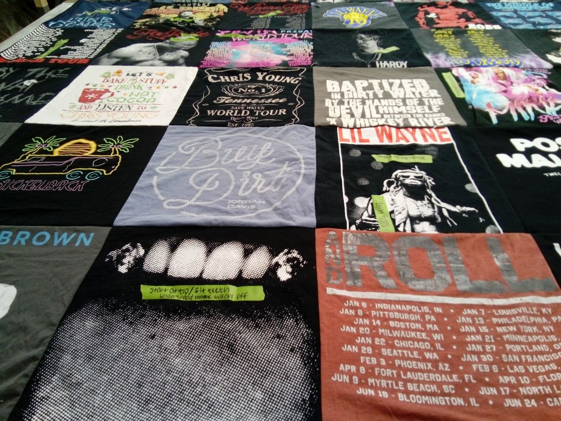 T-shirt quilt with music, concerts themes by Alexis from NC