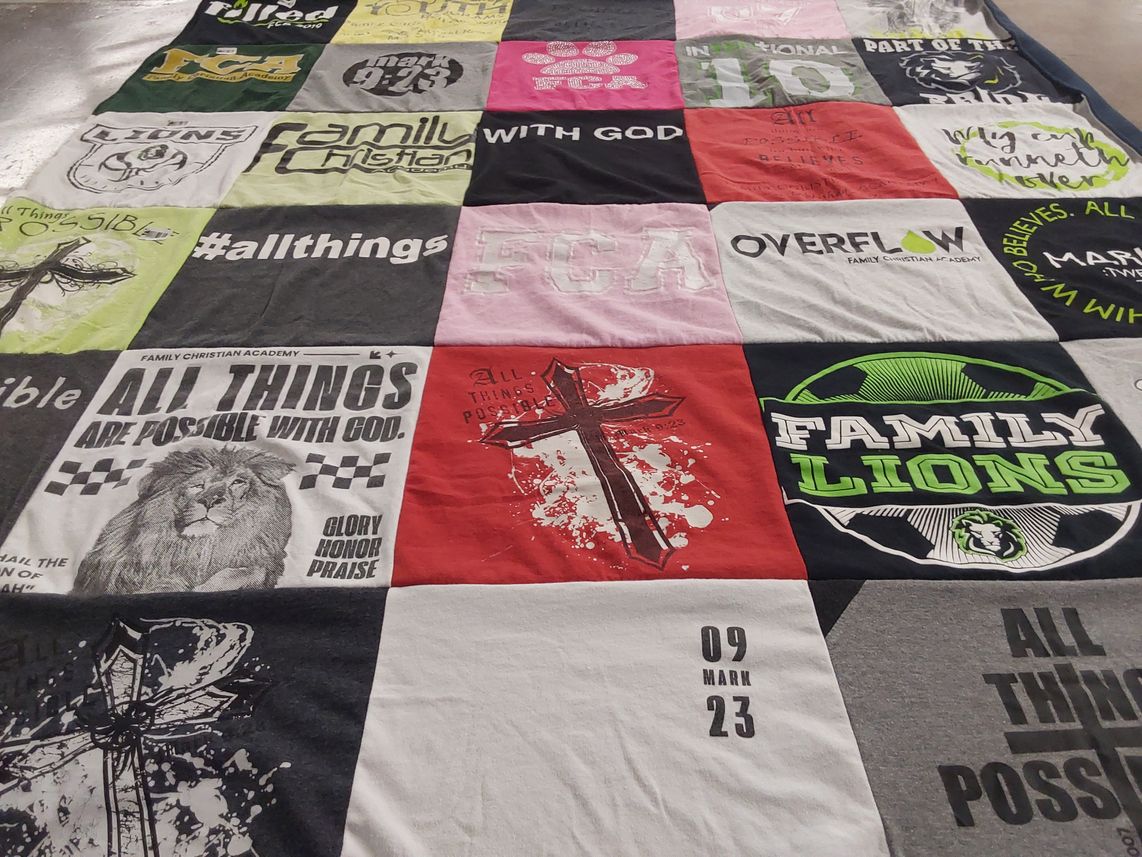 T-shirt quilt featuring family lions by Brenda from FL