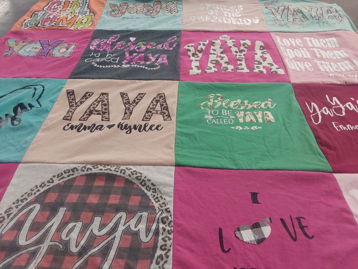 T-shirt quilt by Leslie from TX