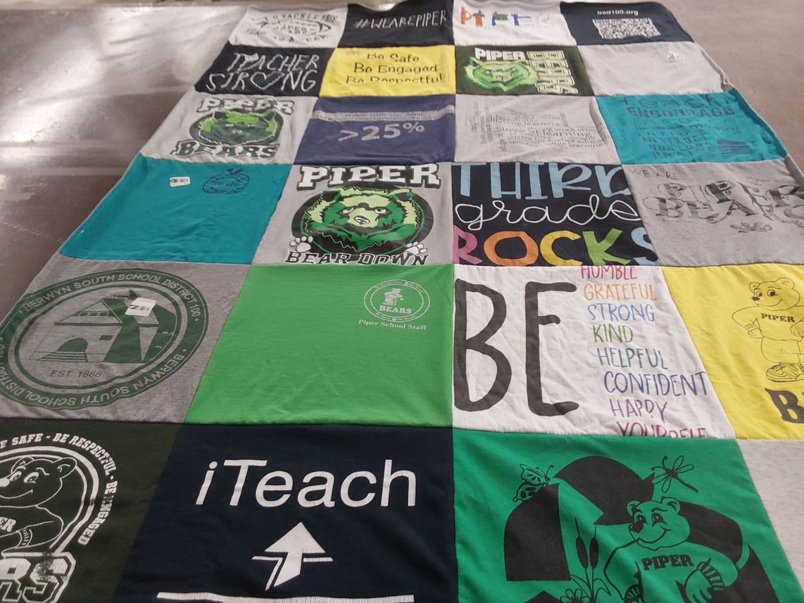 T-shirt quilt featuring piper bears by Eileen from IL