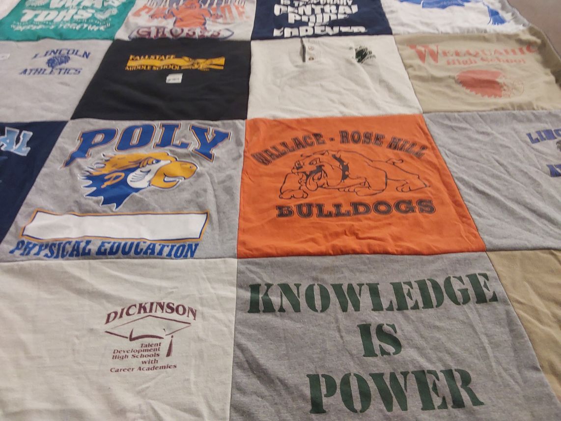 T-shirt quilt featuring wallace-rose hill bulldogs by Sabrina from MD