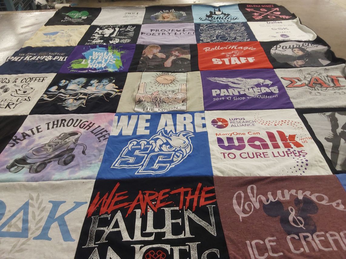 T-shirt quilt featuring panthers by Sarah from CT