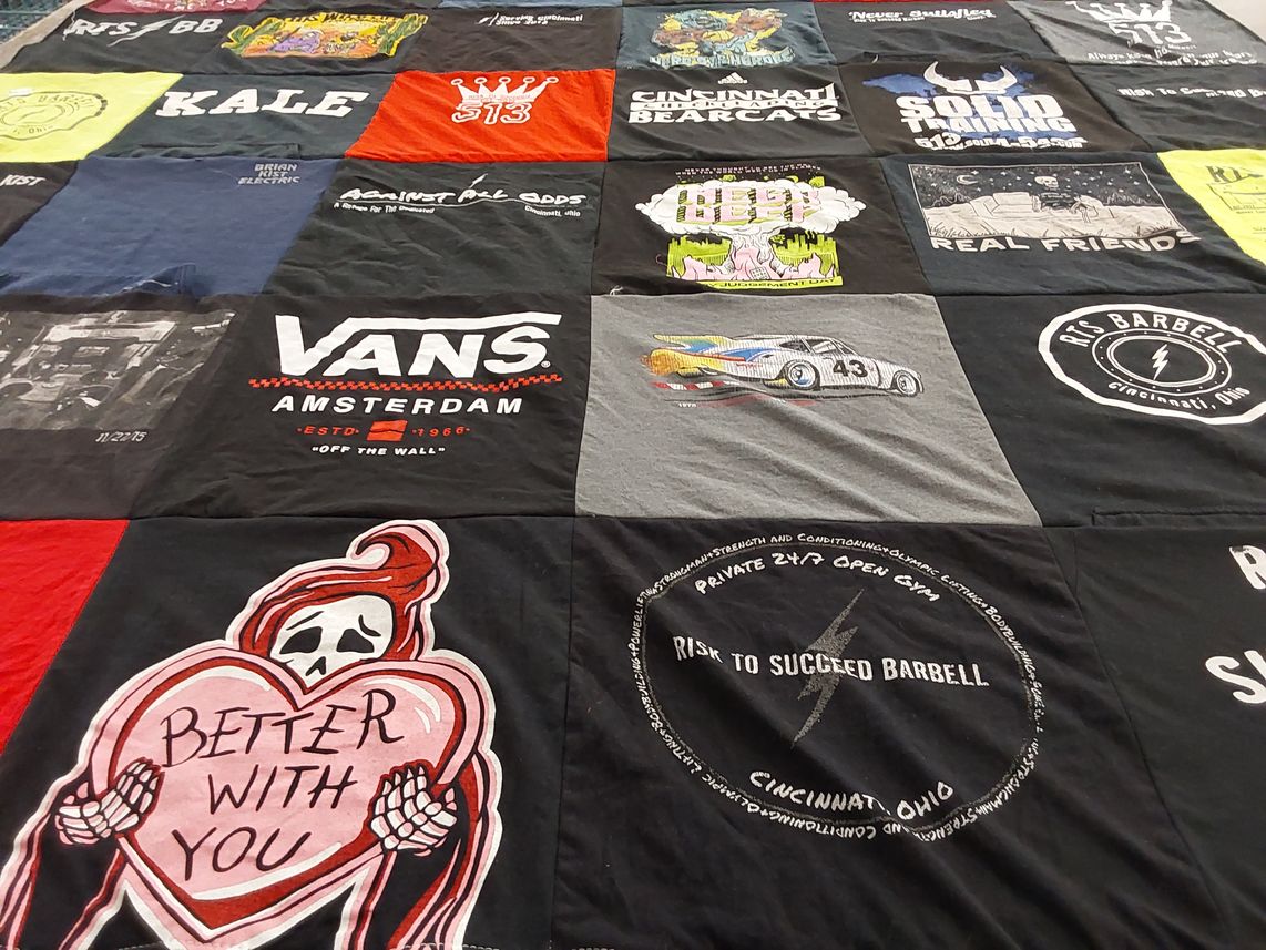 T-shirt quilt featuring cincinnati bearcats by Madison from OH