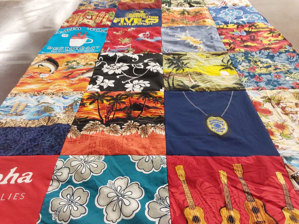 T-shirt quilt with hawaiian culture, beach life themes by Leslie from TN