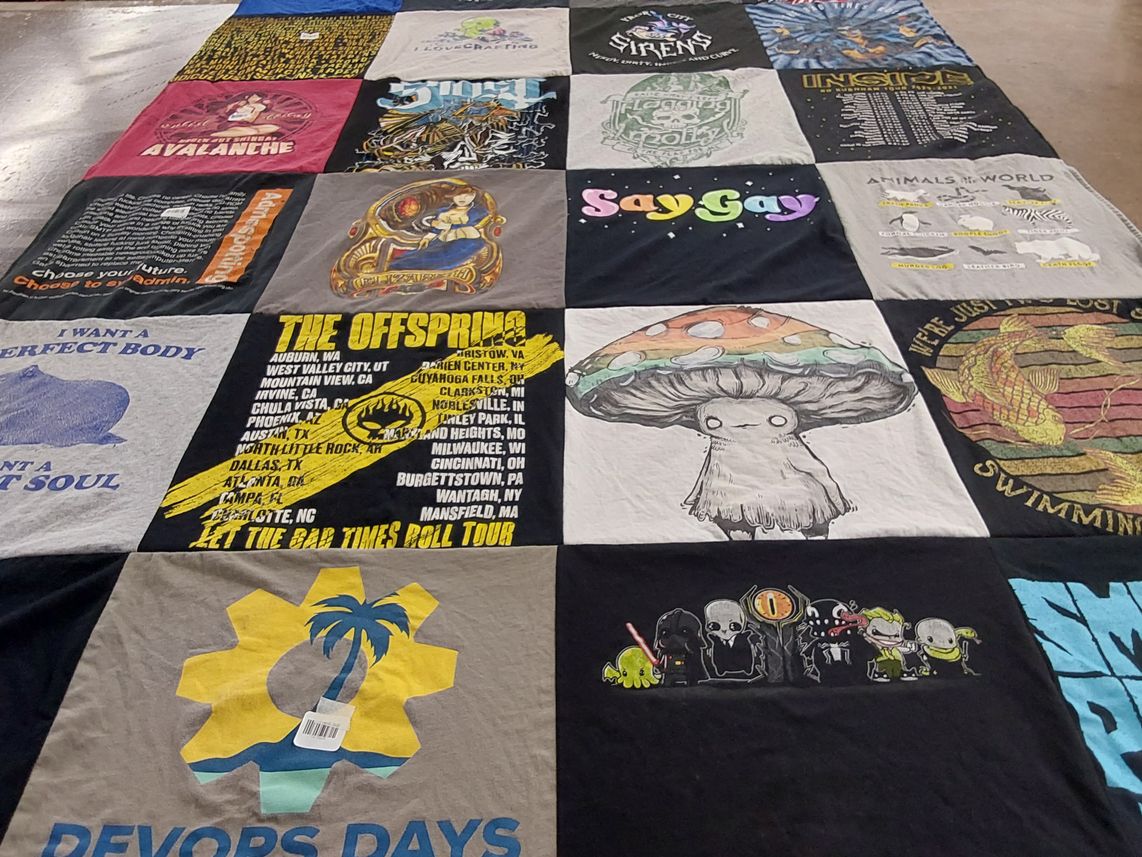 T-shirt quilt with music, crafting themes by Sarah from FL