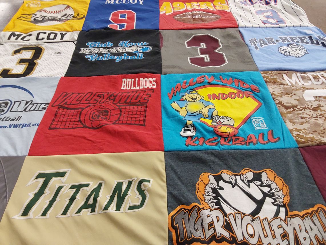 T-shirt quilt featuring 49ers, bulldogs by Doris from CA