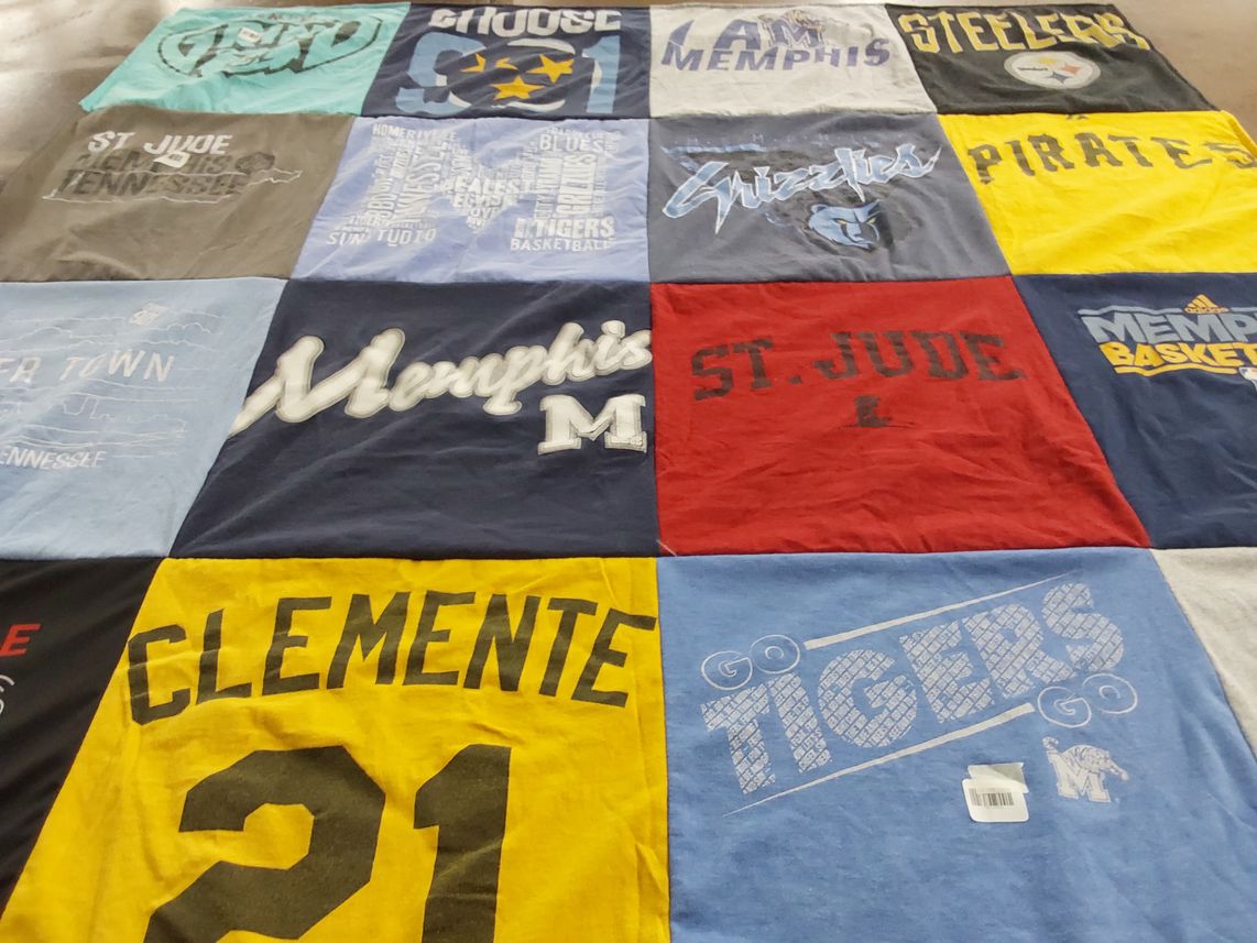 T-shirt quilt featuring memphis tigers, memphis grizzlies by Emily from TN