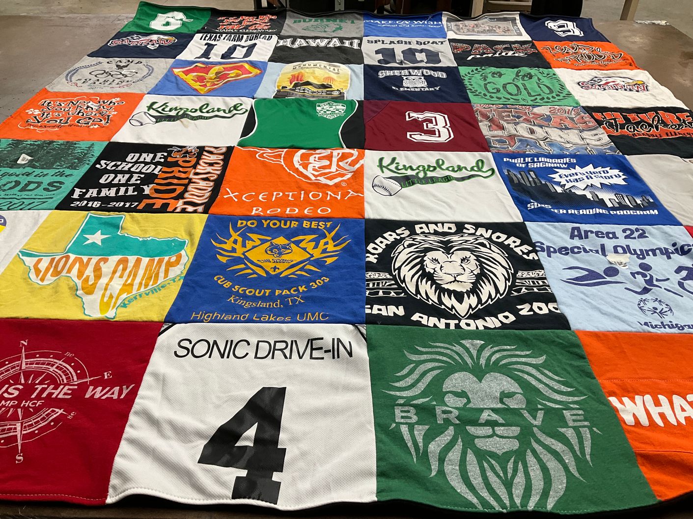 T-shirt quilt from kingland university by Felicia from MI