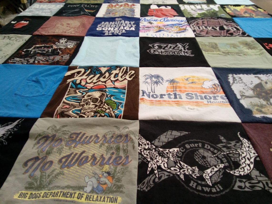 T-shirt quilt from gonzaga university by Melissa from WA