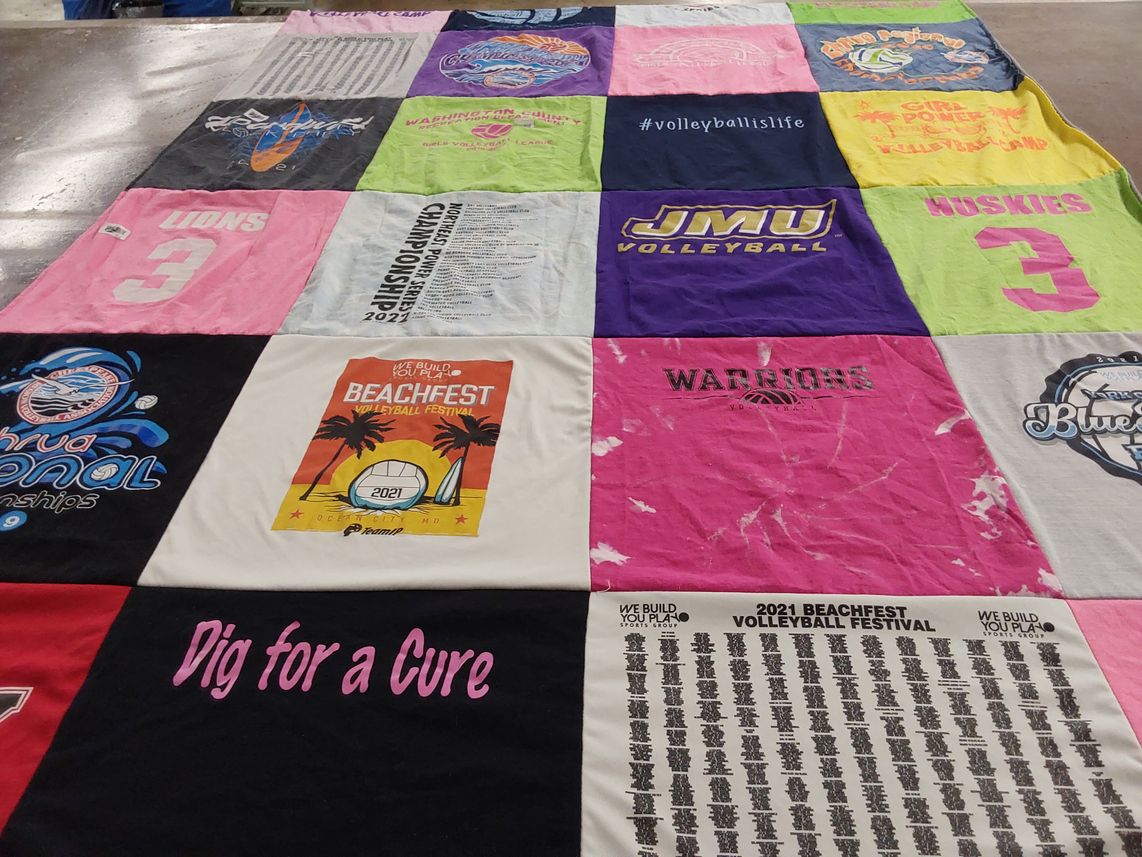 T-shirt quilt featuring huskies, lions by Kimberly from MD