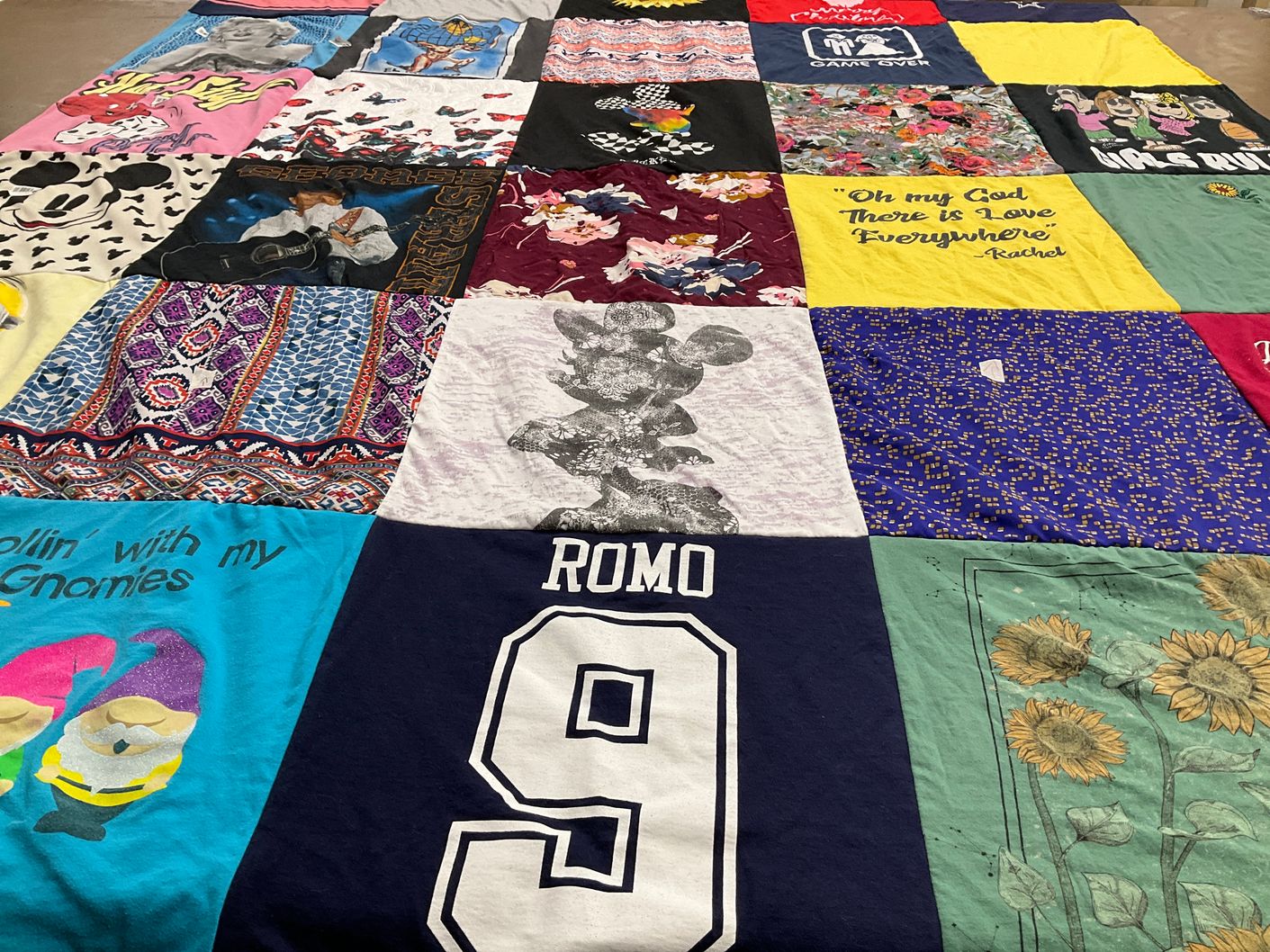 T-shirt quilt with disney, music themes by Kaguya from TX