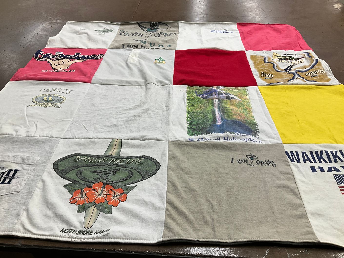T-shirt quilt with travel, vacation themes by Elaine from CT