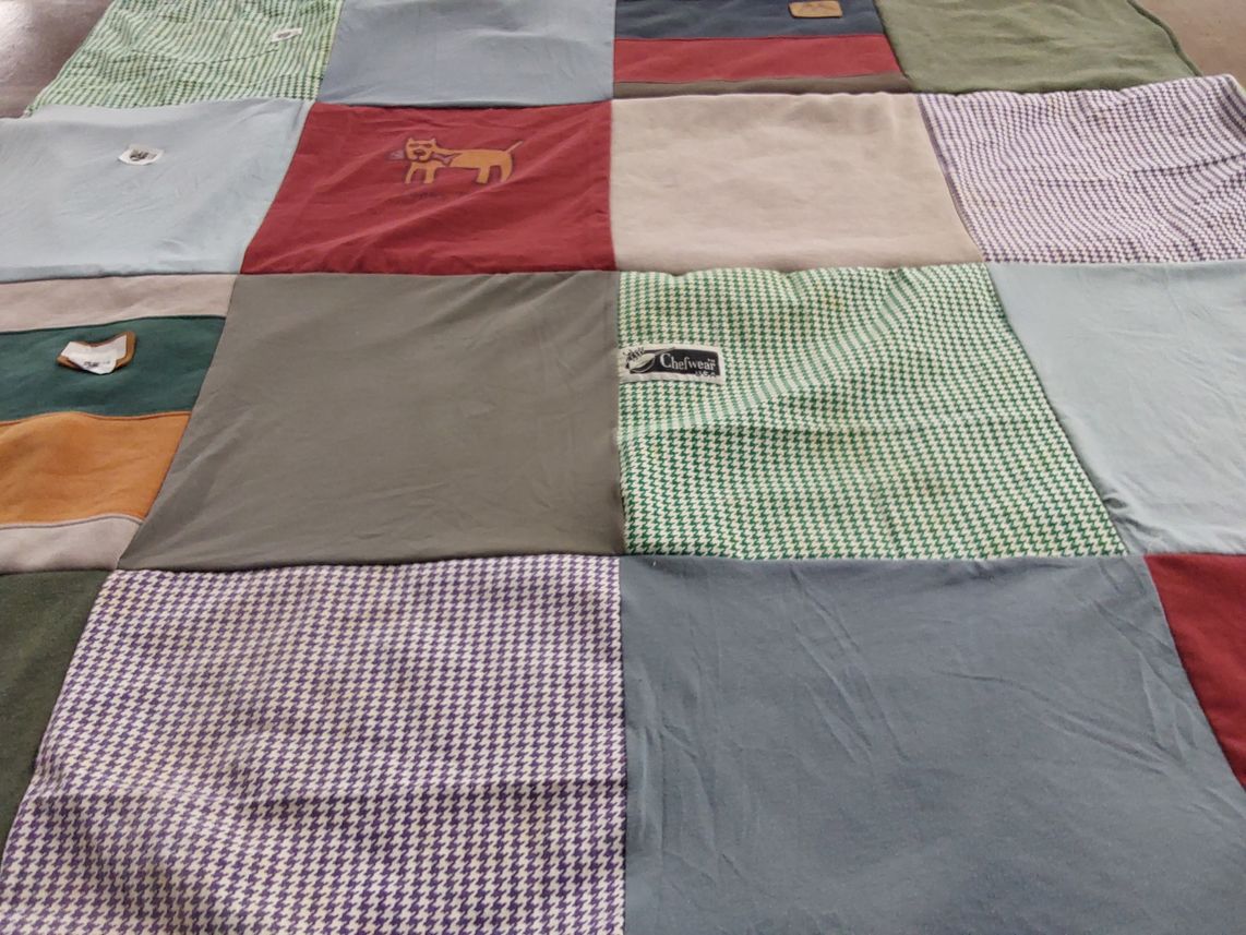 T-shirt quilt by Julia from MI
