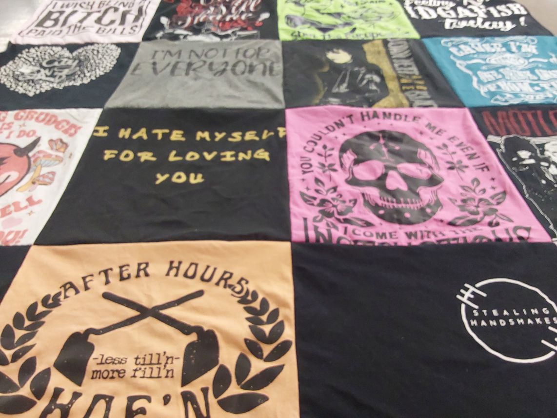 T-shirt quilt by Cindy from TX
