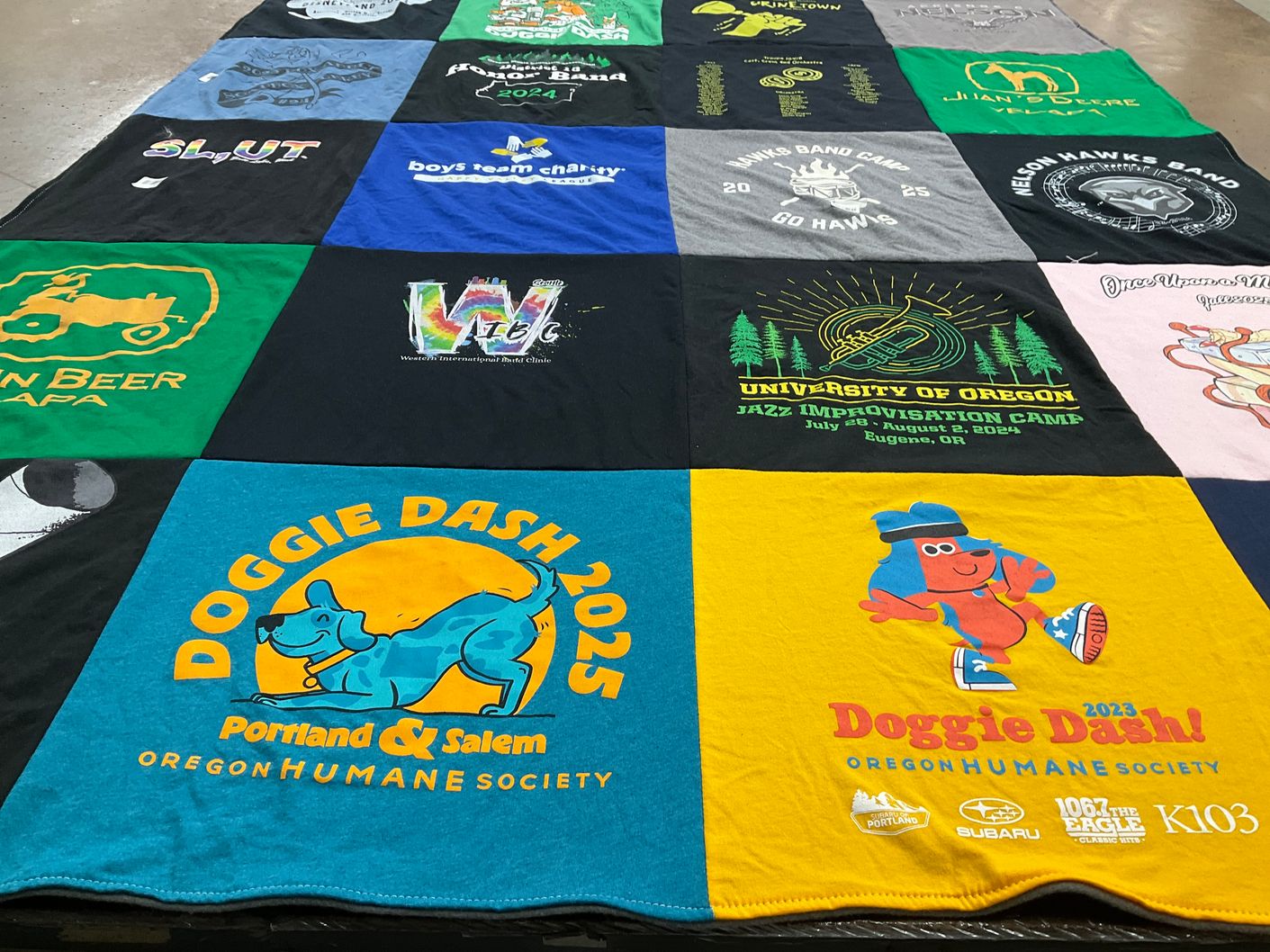 T-shirt quilt from university of oregon by Angi from OR