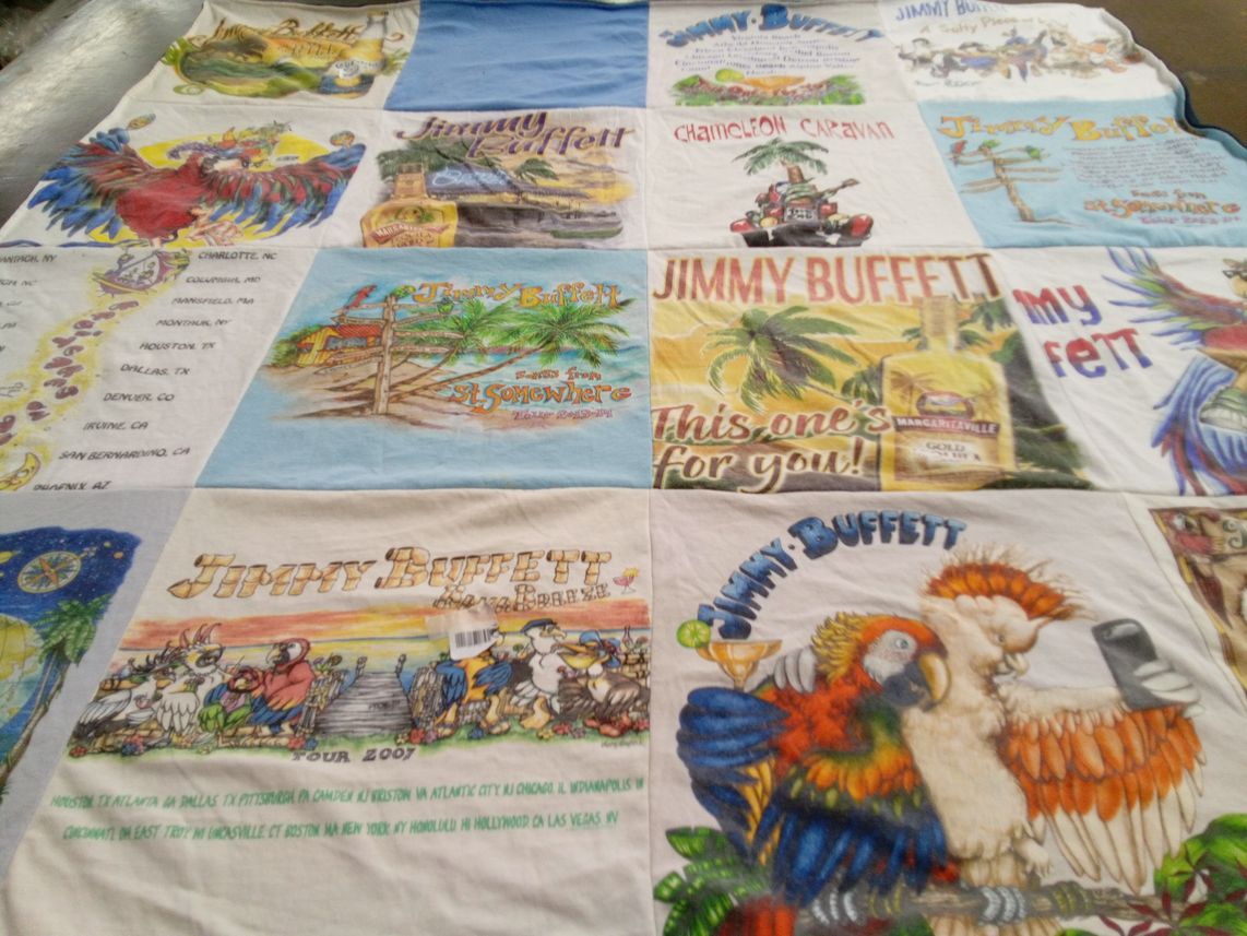 T-shirt quilt with music, concerts themes by Thomas from SC