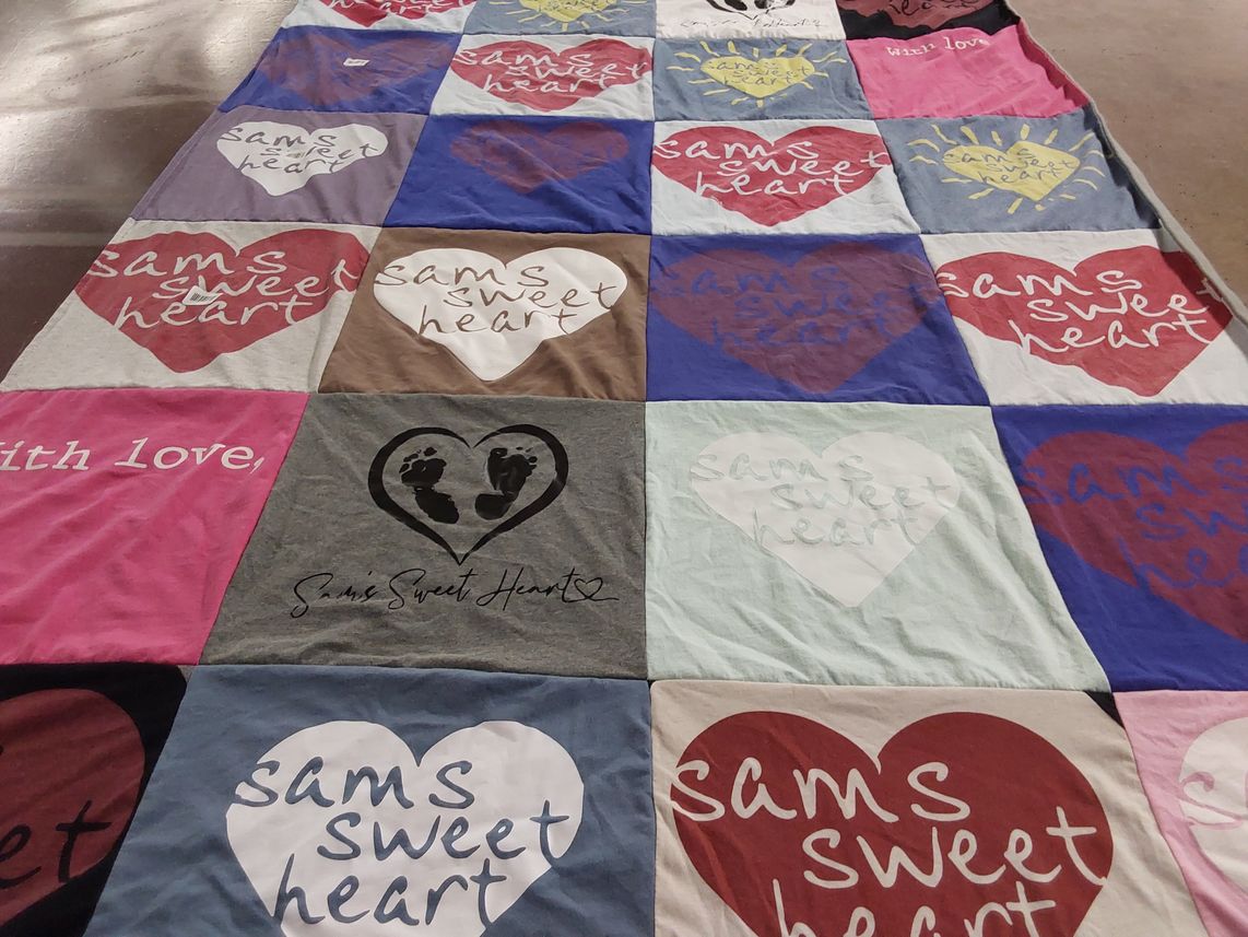T-shirt quilt by Greta from WI