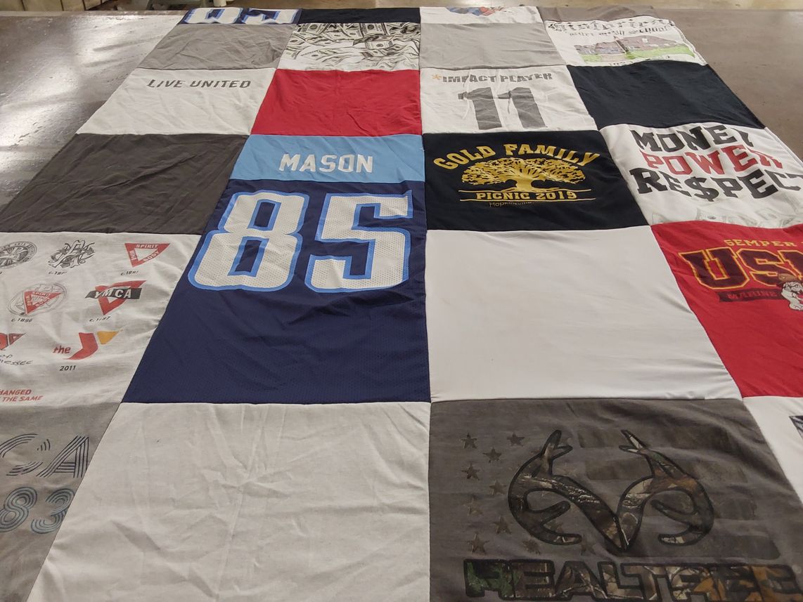 T-shirt quilt from united states university by Liz from TN