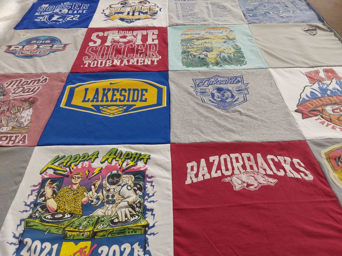 T-shirt quilt featuring university of arkansas razorbacks by Beverly from AR