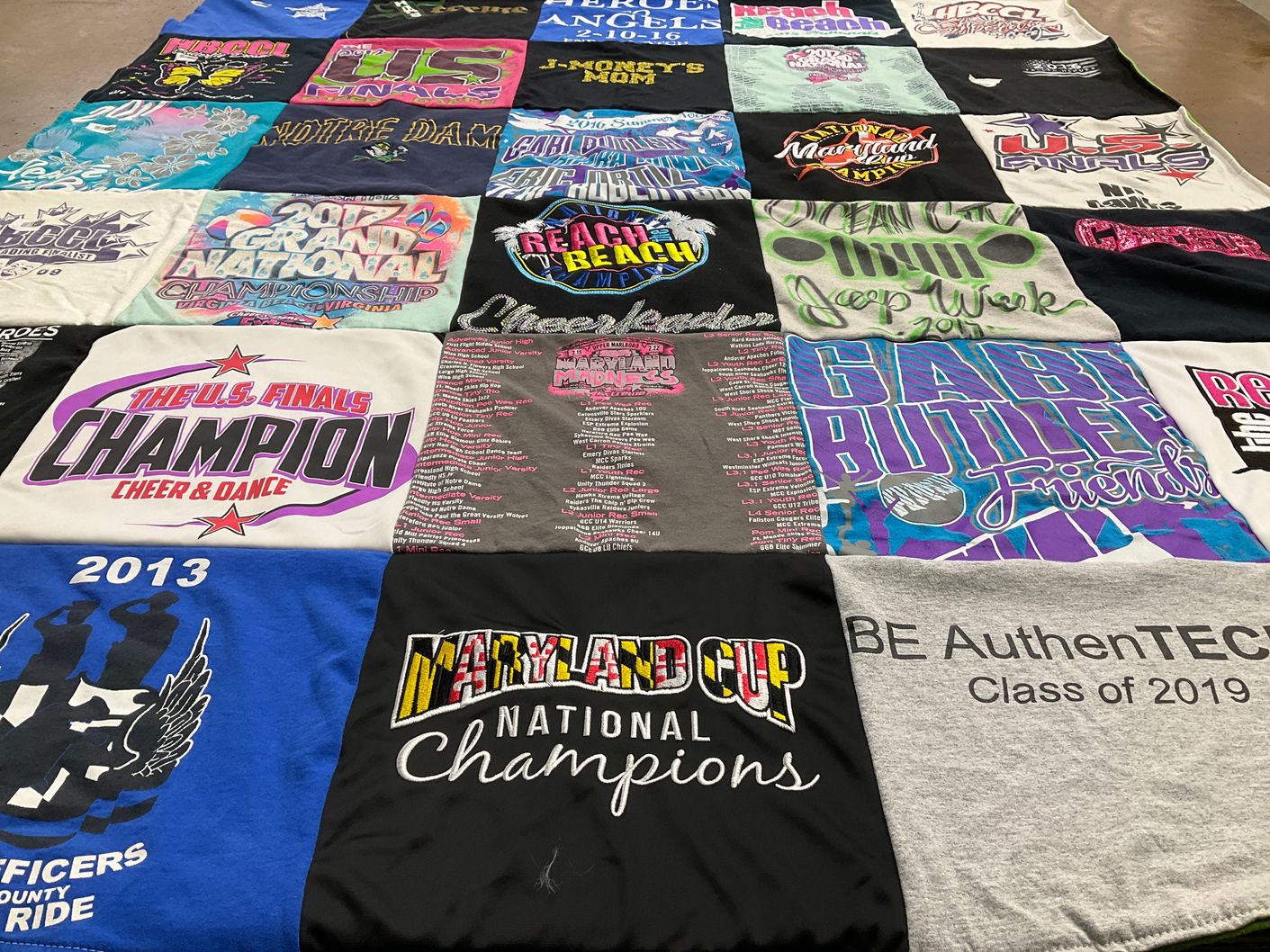 T-shirt quilt from notre dame university by Melissa from MD