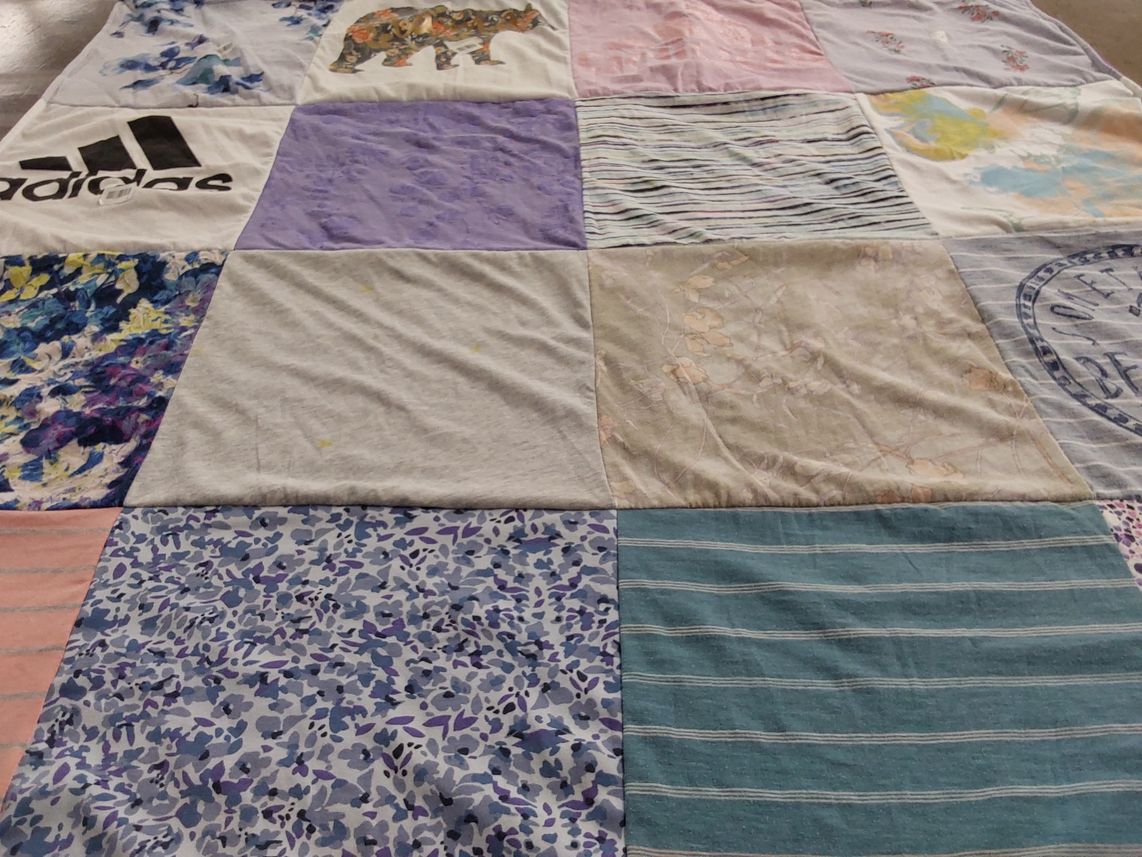 T-shirt quilt by Melissa from FL