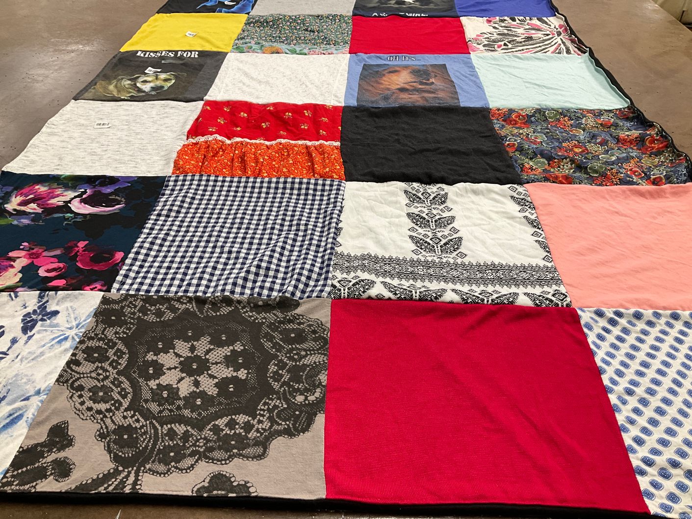 T-shirt quilt by Douglas from CA