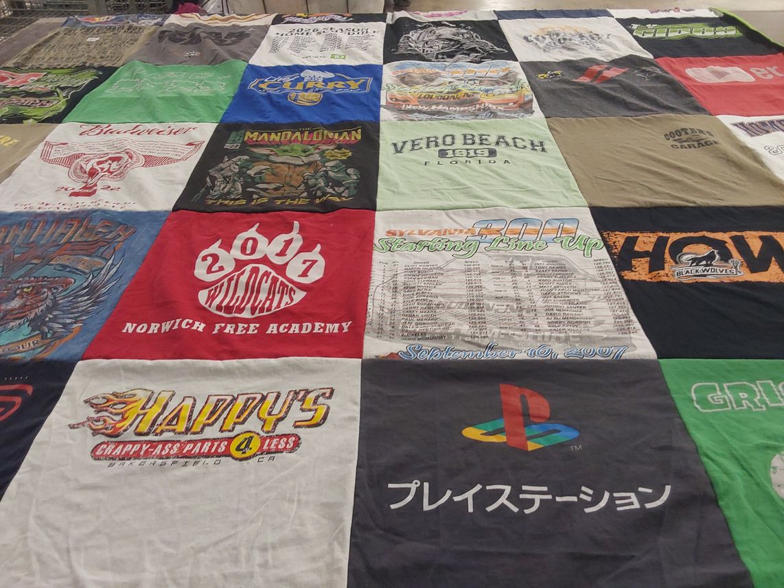 T-shirt quilt featuring wildcats by Anna from CT
