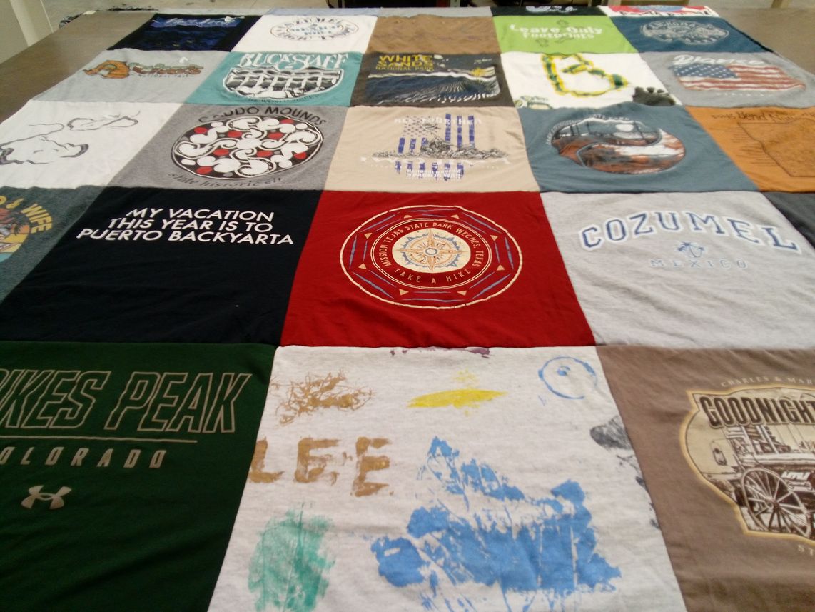 T-shirt quilt with travel, vacationing themes by Robert from TX