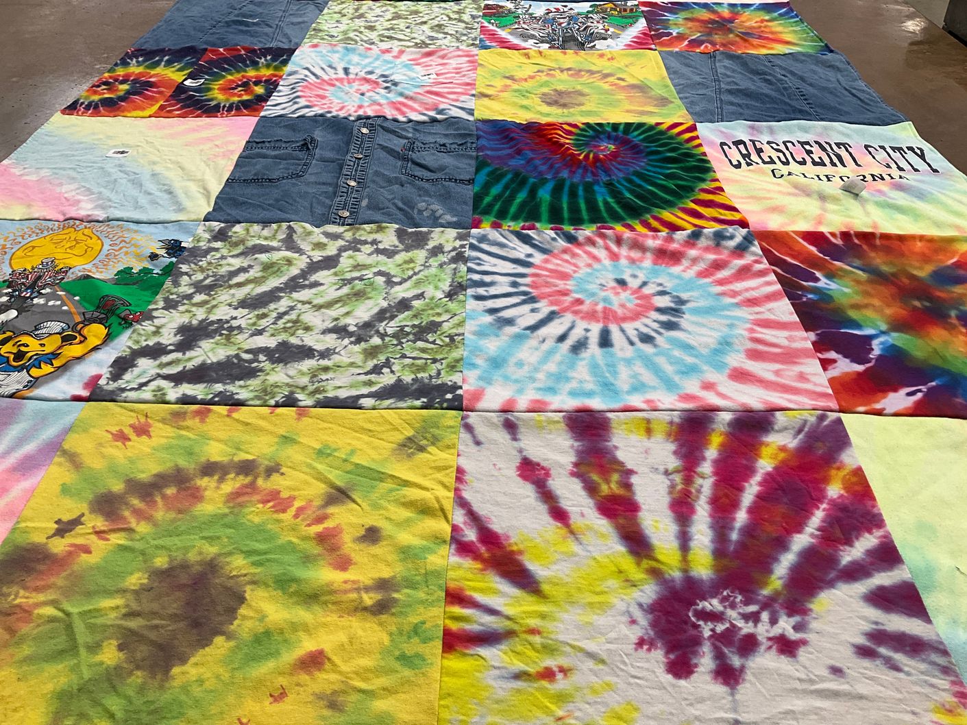 T-shirt quilt with tie dye, colorful patterns themes by Nicolle from CA