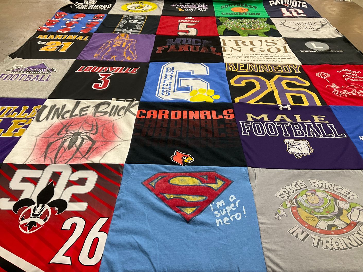 T-shirt quilt featuring male football by Lindy from KY