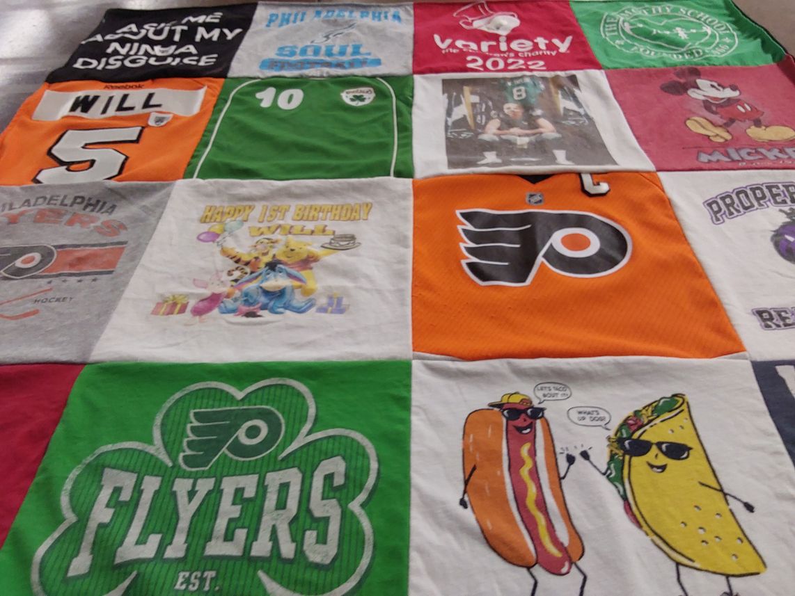 T-shirt quilt featuring philadelphia flyers by Tricia from PA