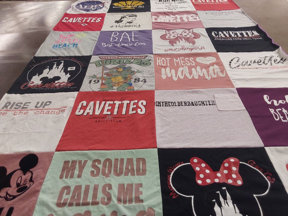 T-shirt quilt featuring cavettes by Monika from UT