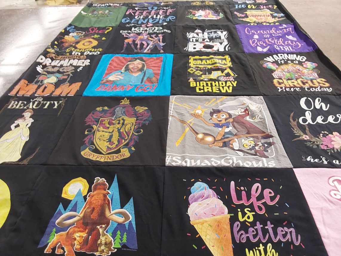 T-shirt quilt from gryffindor university by Susan from UT