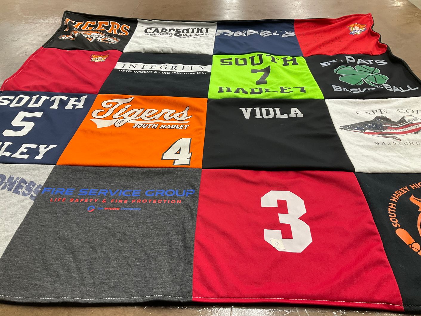 T-shirt quilt featuring tigers by Kellie from MA