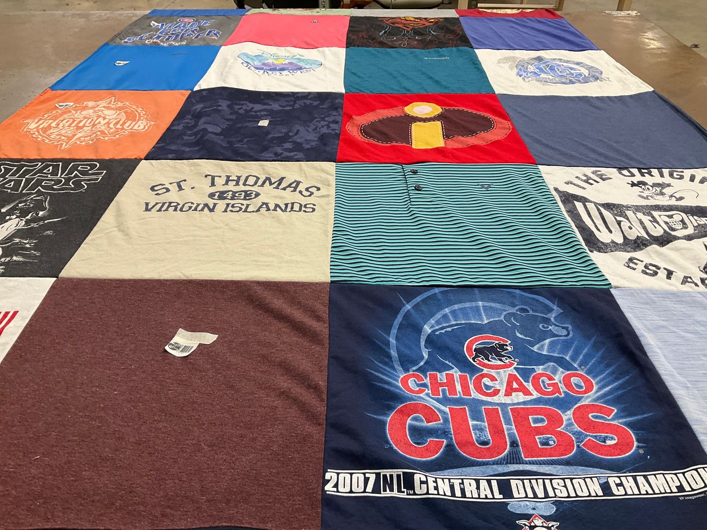 T-shirt quilt featuring chicago cubs by Susan from IL