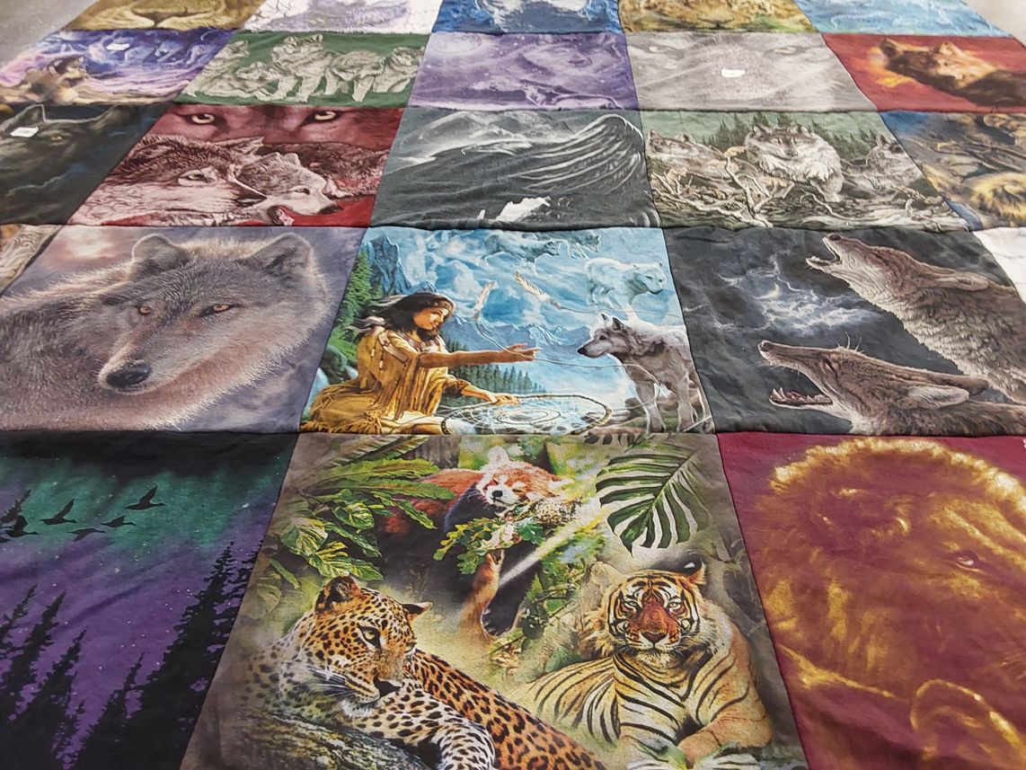 T-shirt quilt with wildlife, nature themes by Kerri from MA