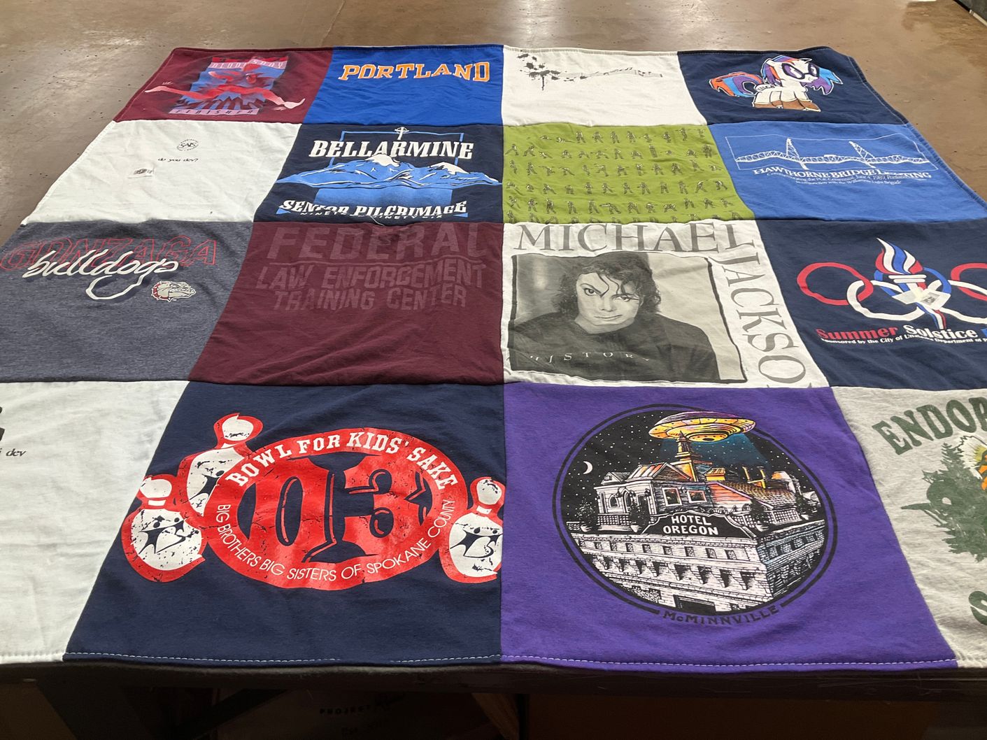 T-shirt quilt featuring gonzaga university bulldogs by mary from OR