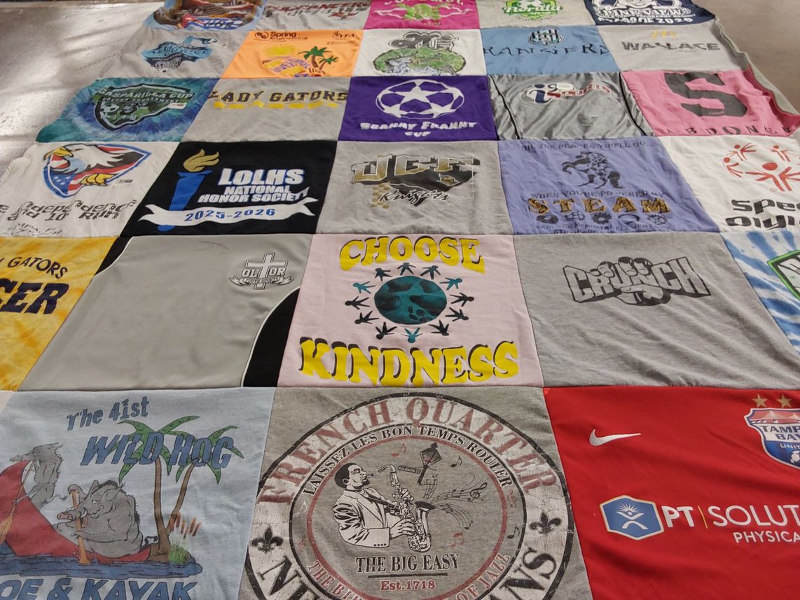 T-shirt quilt featuring gators by Dianna from FL